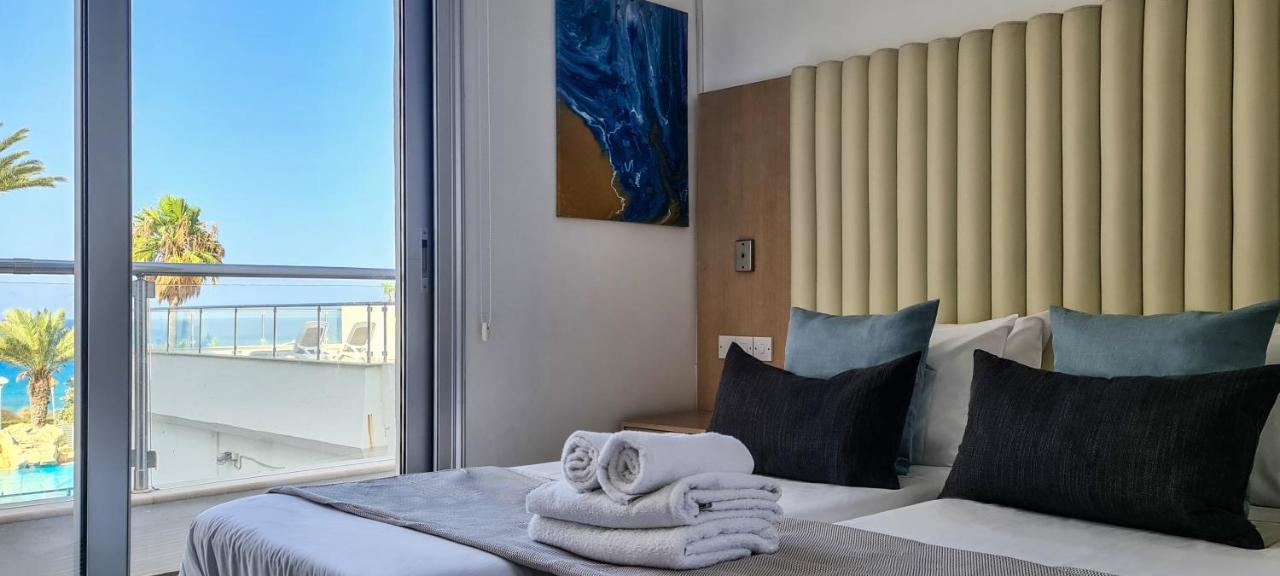 Phaedrus Living: Seafront Luxury Flat Pallini Court 113 Πρωταράς Εξωτερικό φωτογραφία